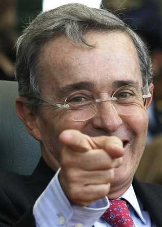  El presidente de Colombia, Alvaro Uribe