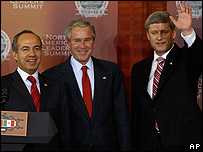 Felipe Calderón, George W. Bush y Stephen Harper