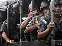 Soldados ecuatorianos