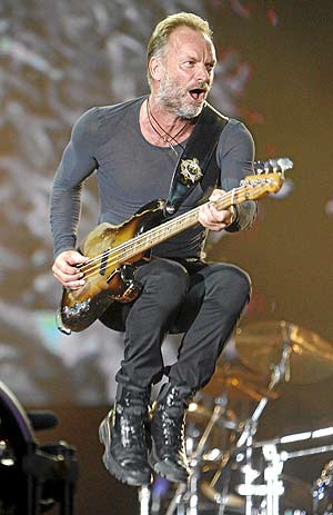 Sting, en la actuación de The Police en Rock in Rio. (Foto: Sergio González)