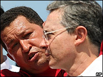 Hugo Chávez y Álvaro Uribe, presidentes de Venezuela y Colombia