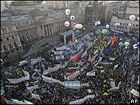 Marcha a favor del gobierno en Argentina