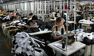 Fábrica del sector textil en China. (Foto: Juan Pablo Cardenal)