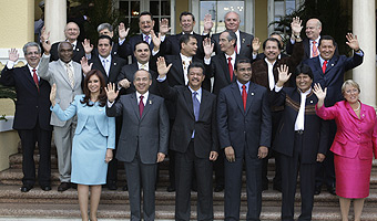 Correa pide al Grupo de Río una condena a Colombia